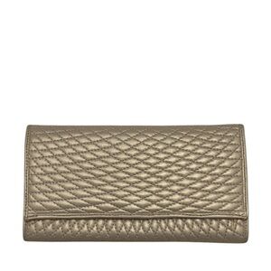 UNBRANDED - CREAMY GOLD SOFT QUILTED LEATHER LONG BIFOLD SNAP WALLET